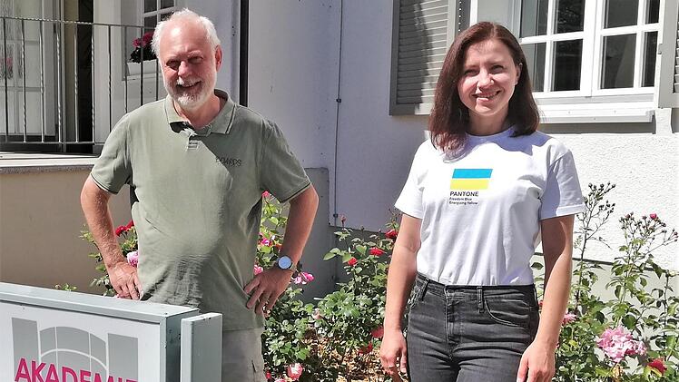 Olga Kovalchuk  mit ihrem "Pflegevater" Gustav Binder.