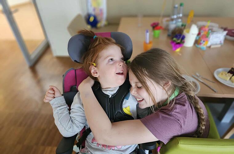 Raphaela (5) ist schwerkrank: Besonderer Ort in Bamberg schenkt Familie Kraft