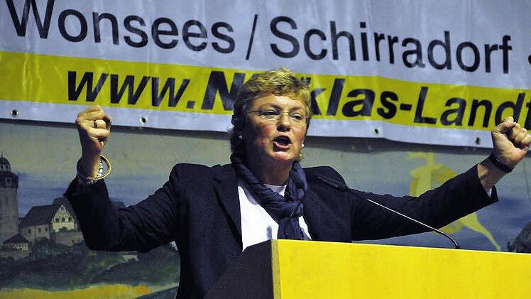Die oberfränkische Europaabgeordnete Monika Hohlmeier trat beim Schirradorfer Bauerntag als leidenschaftliche Kämpferin für die Landwirtschaft und den ländlichen Raum auf. Foto: Stephan Herbert Fuchs