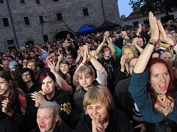 Rund 1600 Besucher waren zum Schlosshof-Festival nach Höchstadt gekommen.  Fotos: Andreas Hofbauer