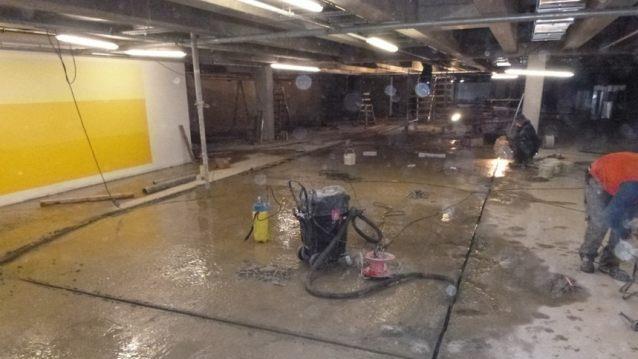 Hier stecken die Mehrkosten bei der Großbaustelle: Die undichte Bodenplatte wurde saniert -  aus Fördergründen musste die   alte Bodenplatte erhalten bleiben.  Foto: Stadt Kulmbach