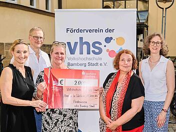 80 Jahre vhs Bamberg: 15 Angebote f&uuml;r f&uuml;nf Euro