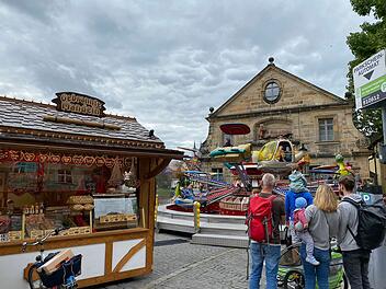 Bamberg: Mini-Sandkerwa am Kranen und am Markusplatz