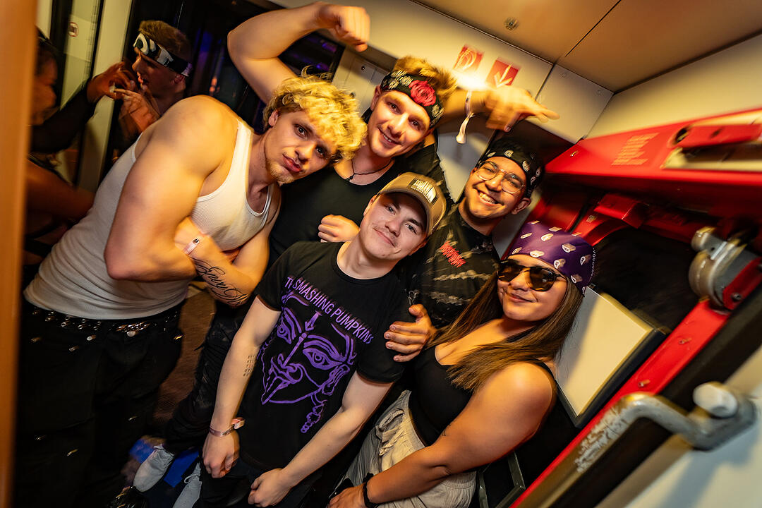 Die beste Party im Zug!