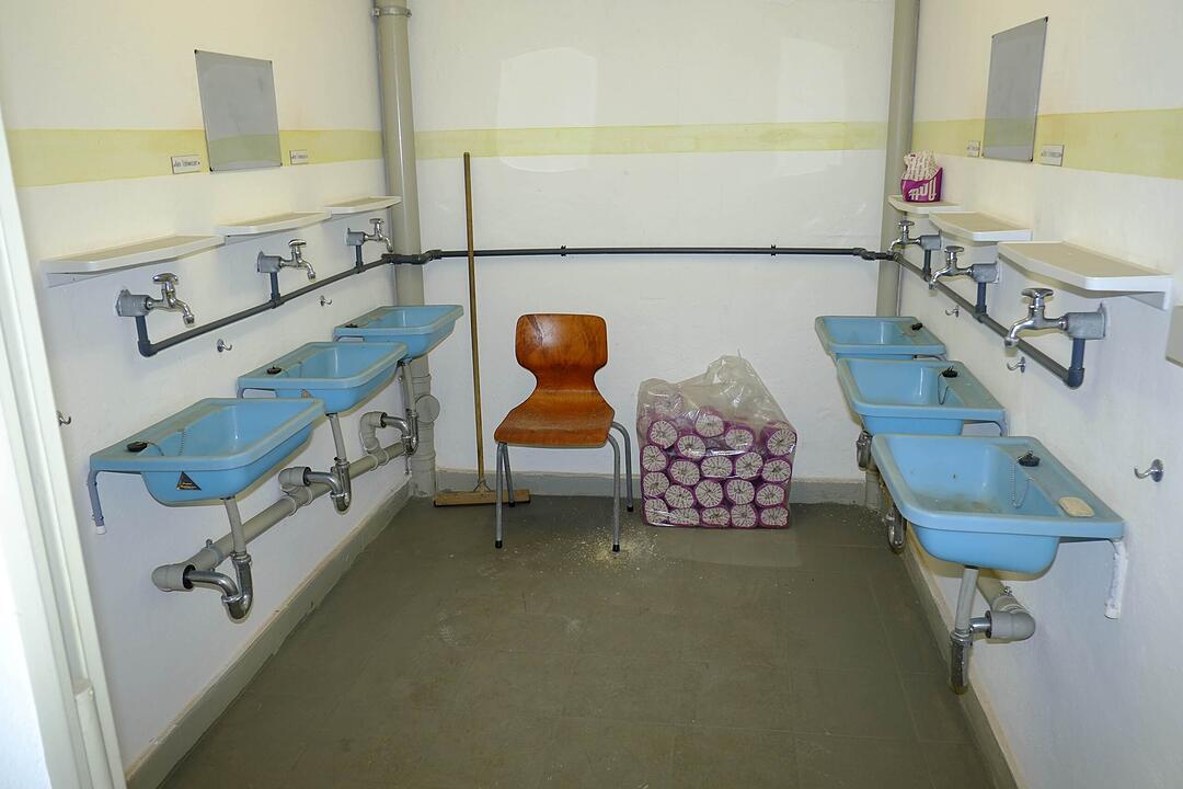 Exklusive Einblicke in den Fürther Rohnhof-Bunker