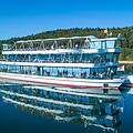 Die "MS Brombachsee" wird liebevoll als "Fränkisches Traumschiff" bezeichnet.  Den Blick über das Wasser kann man auf der "MS Brombachsee" von insgesamt drei Decks aus.