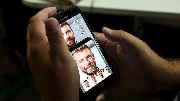 "FaceApp" ist beliebter denn je. Doch stellt die App eine Gefahr für unsere Daten dar? Symbolfoto: Emmi Korhonen/Lehtikuva/dpa