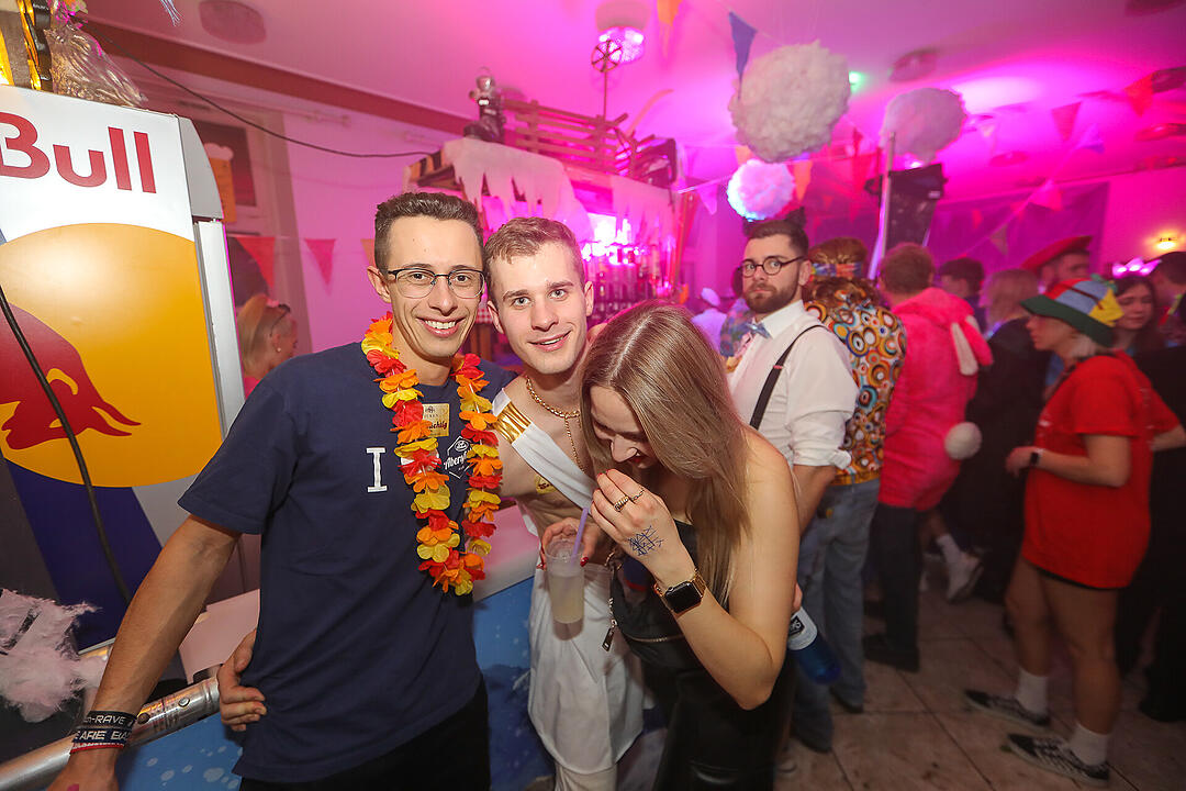 Beste Partystimmung in der Stadthalle