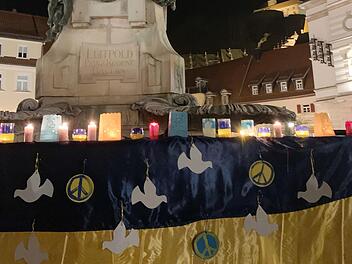 In Kulmbach gibt es nächste Montag wieder eine Demonstration gegen die Corona-Maßnahmen. Die Gegenveranstaltung am Dienstag  beschäftigt sich jedoch  nicht mehr mit den Impfgegnern, sondern wird zur Mahnwache für Frieden in der Ukraine.