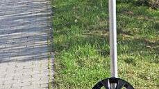 Herrenlose Radkappen in Hallerndorf  Foto: Mathias Erlwein