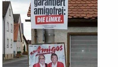 Der Wahlkampf trieb 2013 bunte Blüten. Unten Werbung für die in Heroldsbach auftretenden Amigos, oben für ein amigofreies Bayern. Screenshot: FT