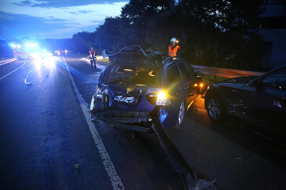Drei Verletzte nach Unfall im Landkreis Hof