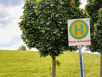 Adelsdorf: Erlanger und H&ouml;chstadter Stra&szlig;e ab Montag gesperrt - Mehrere Busse fahren Umleitung