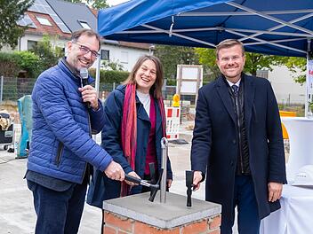 Nürnberg: Grundstein für neue Kita in Kornburg gelegt - Neubau für 49 Kinder