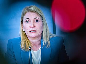 Bahnchefin Evelyn Palla