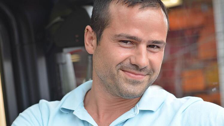 Geschicklichkeit ist beim Stapler-Cup in Nürnberg gefragt. Frankens Gabelstaplerfahrer haben sich am Wochenende zum Wettkampf getroffen. Foto: Nikolas Pelke