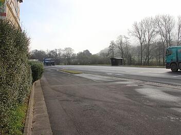 Das Überqueren der B 279 in Todtenweisach soll weniger gefährlich werden. Foto: Ralf Kestel