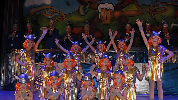 Die WNZ-Zwerge mimten Wicki und die starken Männer.Christiane Reuther