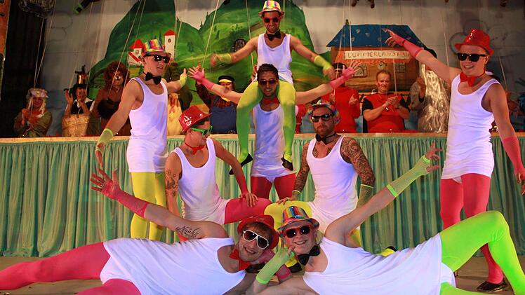 Nach gelungenem Auftritt haben sie ihr Erscheinen im nächsten Jahr schon zugesichert: die Fußballer der Ersten Mannschaft des TSV Westheim.