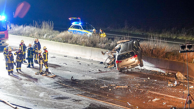 Ein Toter bei Verkehrsunfall auf der A5 nahe Renchen