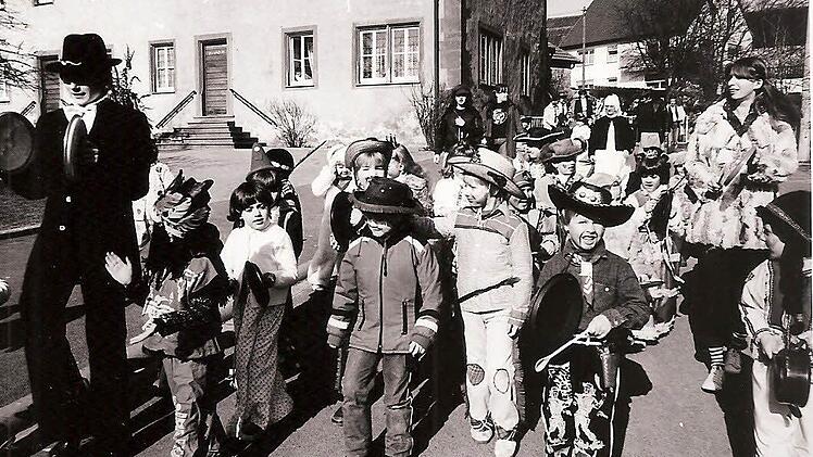 Historisches Foto vom Kindergarten in Thulba. Repro: Günther Straub