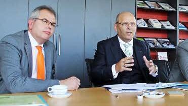 Michael Möschel, Heribert Trunk und Peter Belina (von links) von der IHK Oberfranken Foto: Thomas Heuchling