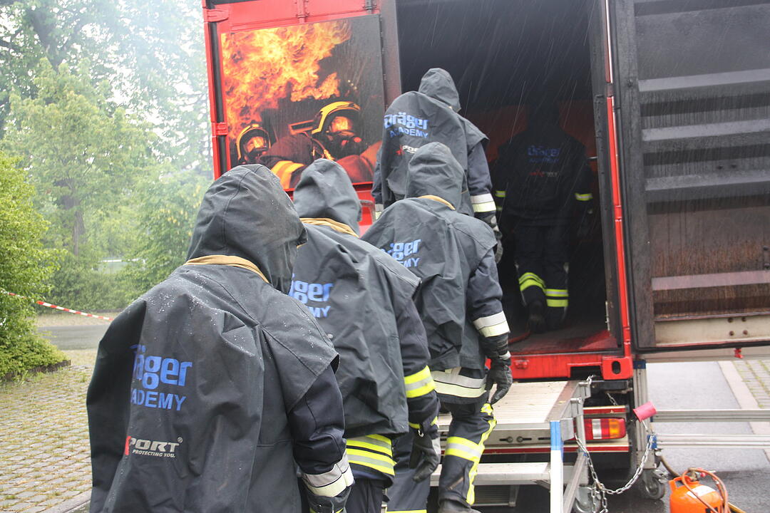FEuerwehr-Brandcontainer