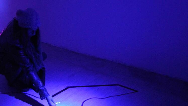 Lichtkünstlerin Elke Harras aus Nordhalben hat sich bei der Inszenierung viel Mühe gegeben.