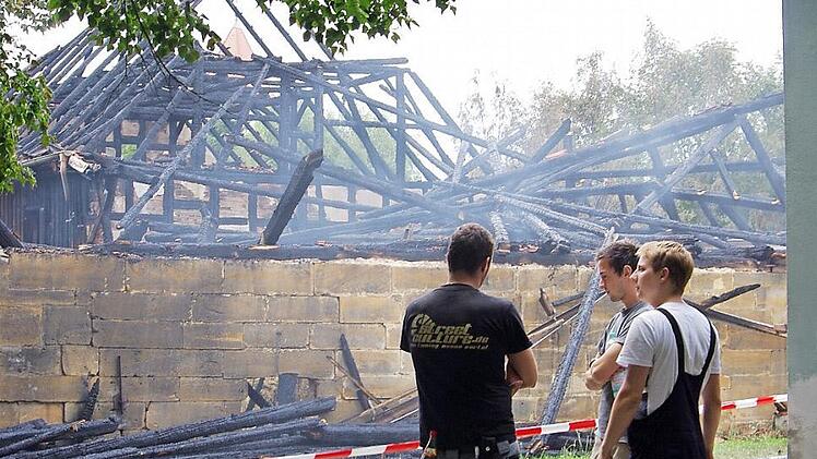 Ob der Festgenommene auch für den Scheunen-Brand Ende Juli in Thurnau verantwortlich ist, konnte die Polizei nicht bestätigen. Foto: Archiv