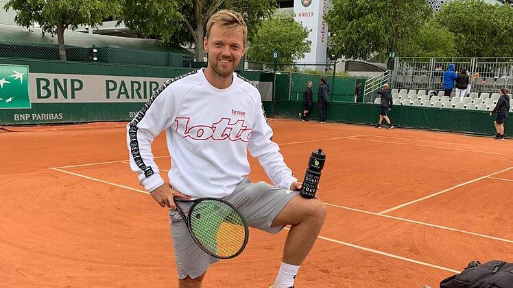 Sichtlich wohl fühlt sich Kevin Krawietz auf der Pariser Anlage bei den French Open. Voraussichtlich am heutigen Dienstag greift er mit Partner Andreas Mies in die Doppelkonkurrenz ein.  Foto: privat
