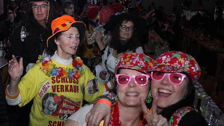Weiberfasching in Stadtsteinach. Foto: Sonja Adam