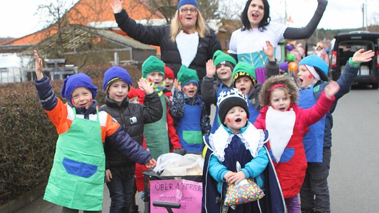 Die "Zwerge" vom Kindergarten Kirchlauter. Foto: Günther Geiling