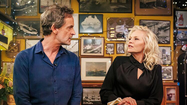 In der j&uuml;ngsten Ausgabe von "Inas Nacht" begr&uuml;&szlig;te Ina M&uuml;ller "Tatort"-Star J&ouml;rg Hartmann zum lockeren Schnack.