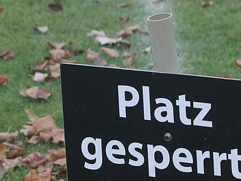 Generelle Absage seitens des Fußball-Verbands - oder nicht? Eine Entscheidung soll heute Vormittag fallen. Foto: Gerd Ludwig