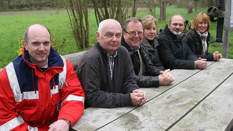 Die Vereine sitzen beim Schneidmühlenfest alle mit im Boot und kümmern sich um die Bewirtung der Gäste.