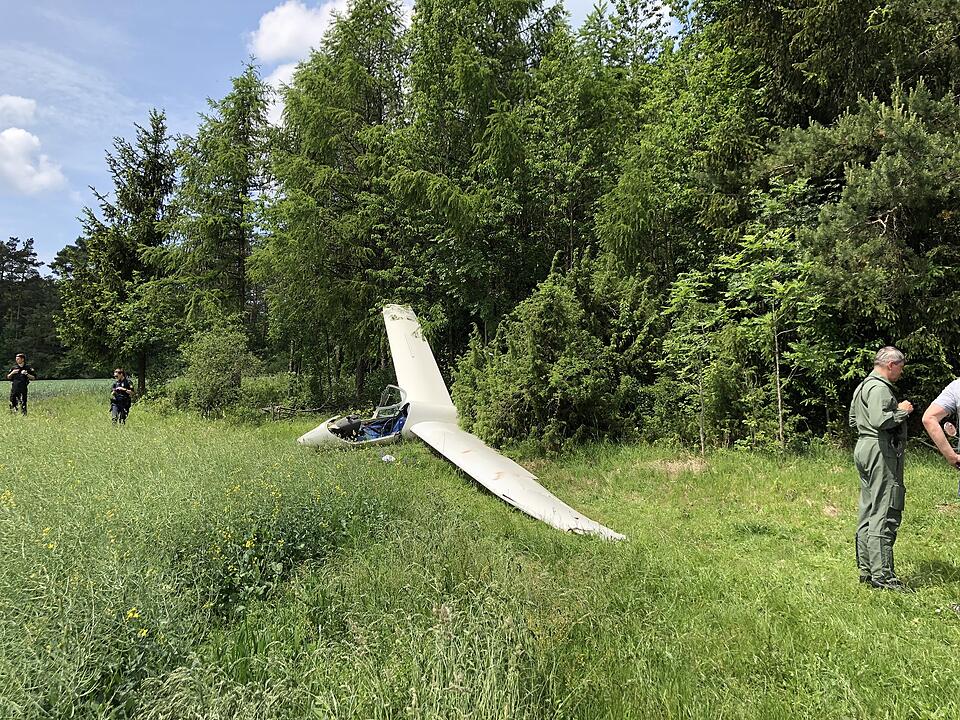 Segelflugzeug in der Fränkischen Schweiz abgestürzt