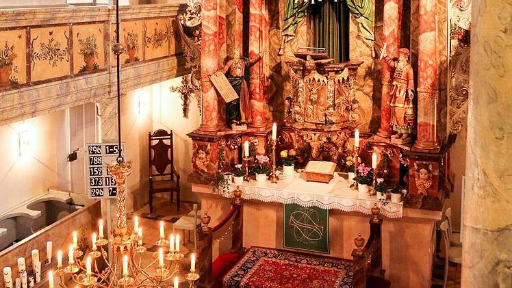 Der AltarFoto: Adriane Lochner