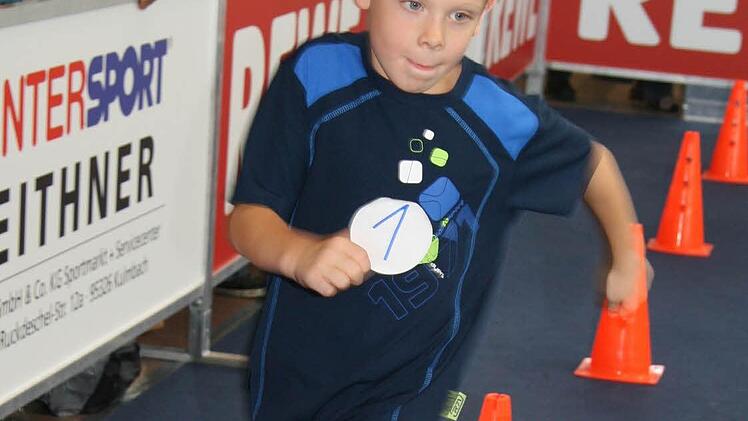 Lucas Kratkai aus Stadtsteinach gibt beim Speed4-Parcours  alles.