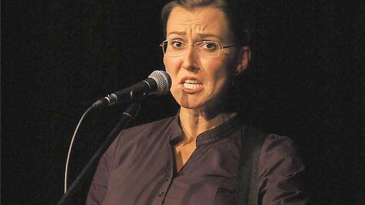 Bekannt aus "Ottis Schlachthof": Martina Schwarzmann kommt am 30. Juli zum Schlosshof-Festival nach Eyrichshof. FT-Archivfoto: Helmut Ölschlegel