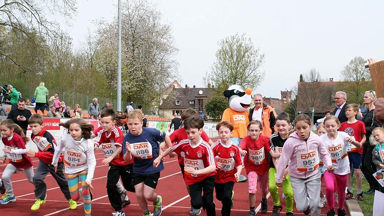 Der Rakoczylauf war als Event für alle Altersgruppen angelegt. Auch viele Kindergarten- und Schulkinder machten mit. Foto: Werner Vogel/Archiv