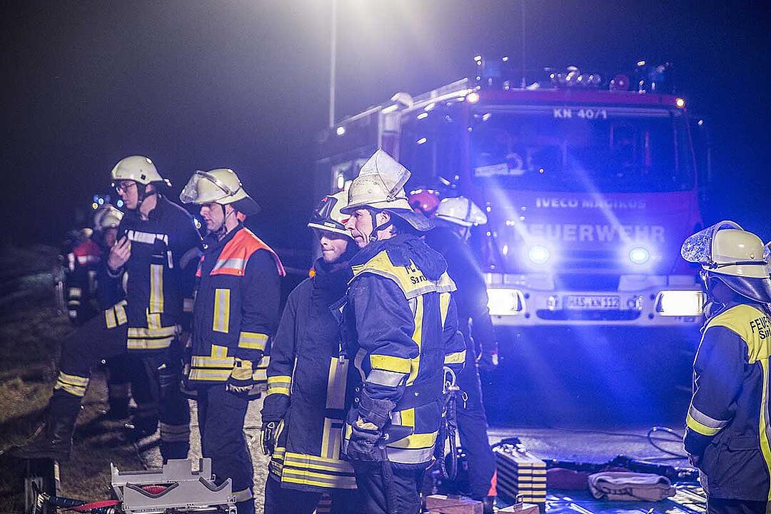Haßfurt: Fahrer nach Unfall auf der A70 stundenlang eingeklemmt