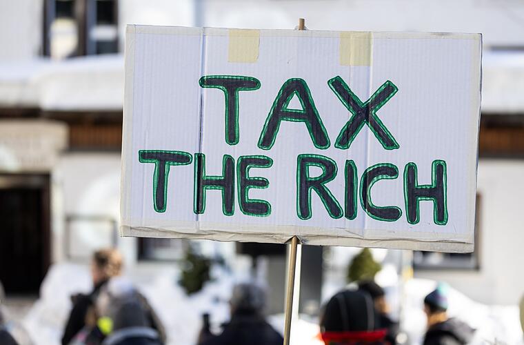 Oxfam: Vermögen von Milliardären legt rasant zu