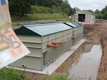 Viel Geld fließt in die zusätzlichen Ausreinigungsstufen der Kläranlage für Kirchlauter, die neu gebaut werden mussten. Foto: Ralf Kestel
