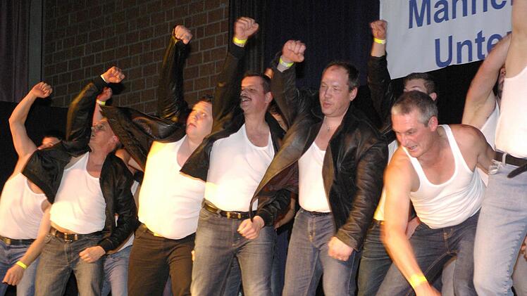 Turnier für Männerballett in Untererthal.