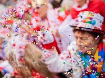 Aufgrund der hohen Inzidenzen ist in Sachen Fasching aktuell von der 1. Großen Bad Brückenauer Karnevalsgesellschaft nichts geplant. Symbolbild: Rolf Vennenbernd/dpa