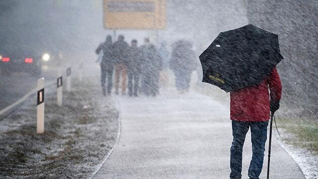 Für Donnerstag und Freitag sagt ein lokaler Wetter-Experte Schnee für Teile Frankens vorher