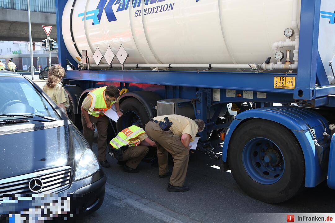 Radfahrer in Nürnberg von Lkw erfasst