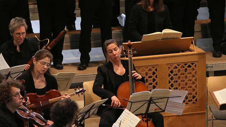Der Coburger Bachchor und das Main-Barockorchester Frankfurt beeindruckten mit der Erstaufführung von Telemanns Matthäus-Passion in der Morizkirche.Foto: Jochen Berger