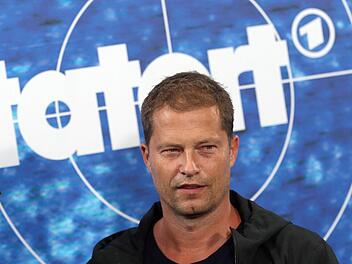 Zwei Jahre nach dem eher mäßigen Erfolg von Til Schweigers Kino-Tatort "Tschiller:Off Duty" gibt die ARD jetzt den Sendetermin für die Free-TV-Premiere bekannt. Foto: Christian Charisius/dpa