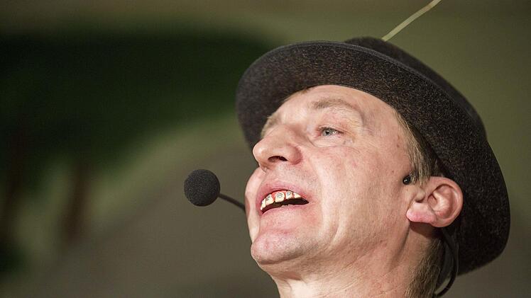 Der letzte wahre Knecht Uwe Fischer von H&ouml;red.